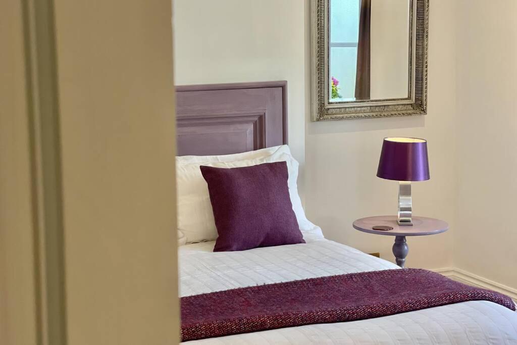 Lavender Apartment - Spacious Apartment Close To The Beach Deal Exterior foto